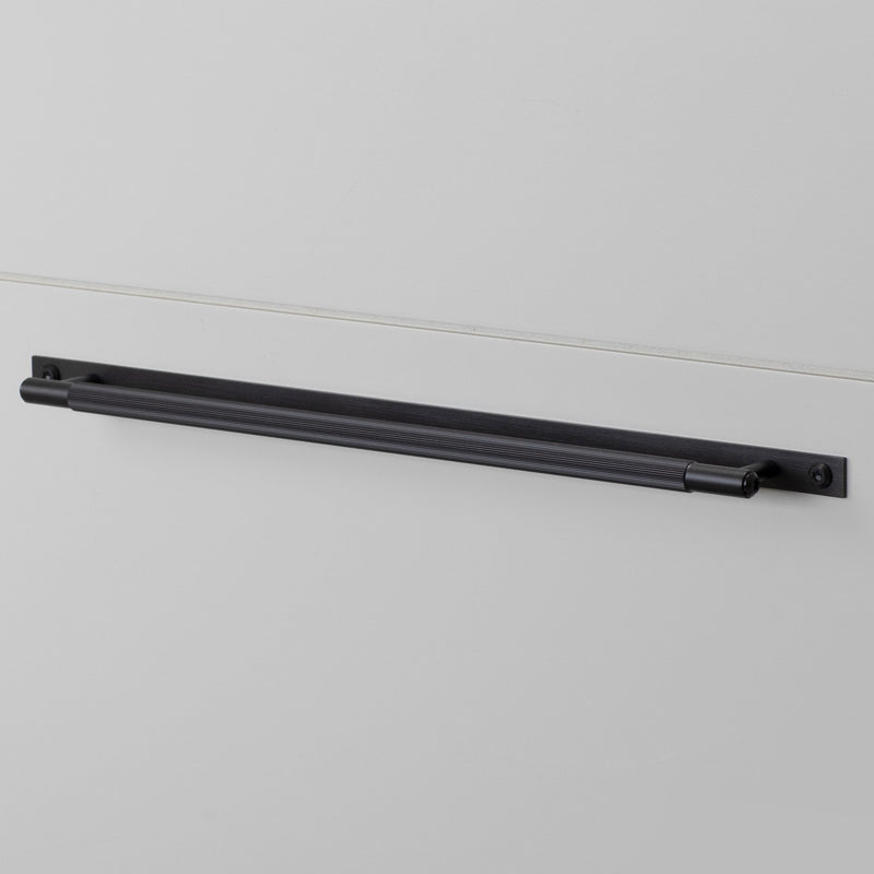 Pull Bar - Linear Plate