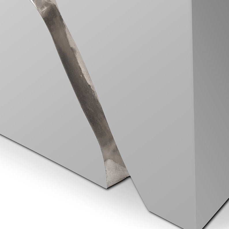 Lapiaz Marble Freestanding