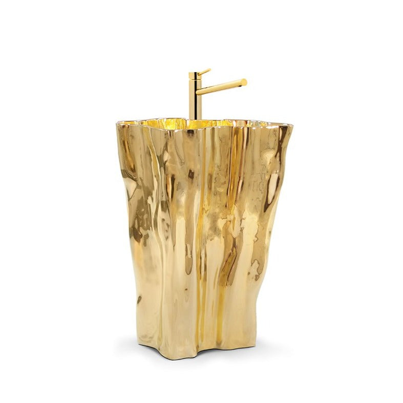 Eden Freestanding