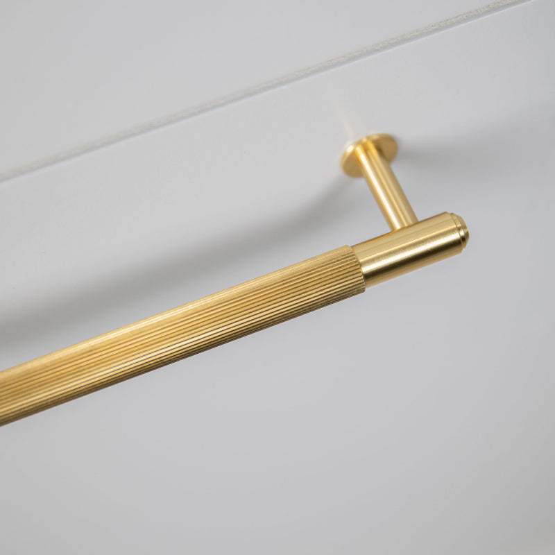 Pull Bar - Linear