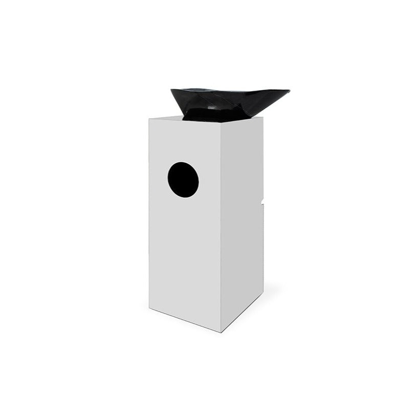 Lapiaz Marble Freestanding