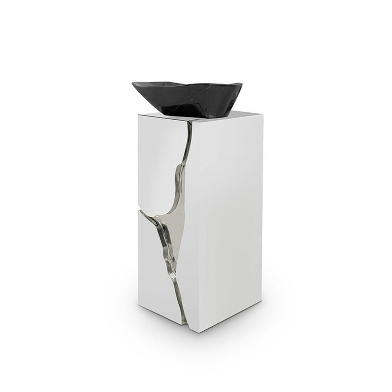 Lapiaz Marble Freestanding