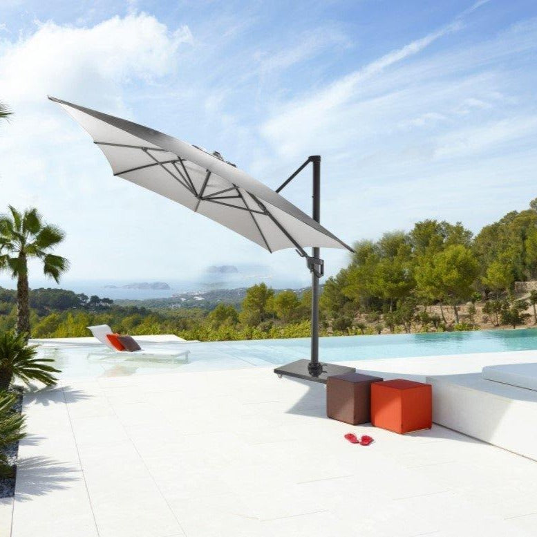 LES JARDINS - FURNITURE - PARASOLS - EXCENTRE - Matchless Style