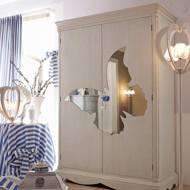 Butterfly Wardrobe - matchless style