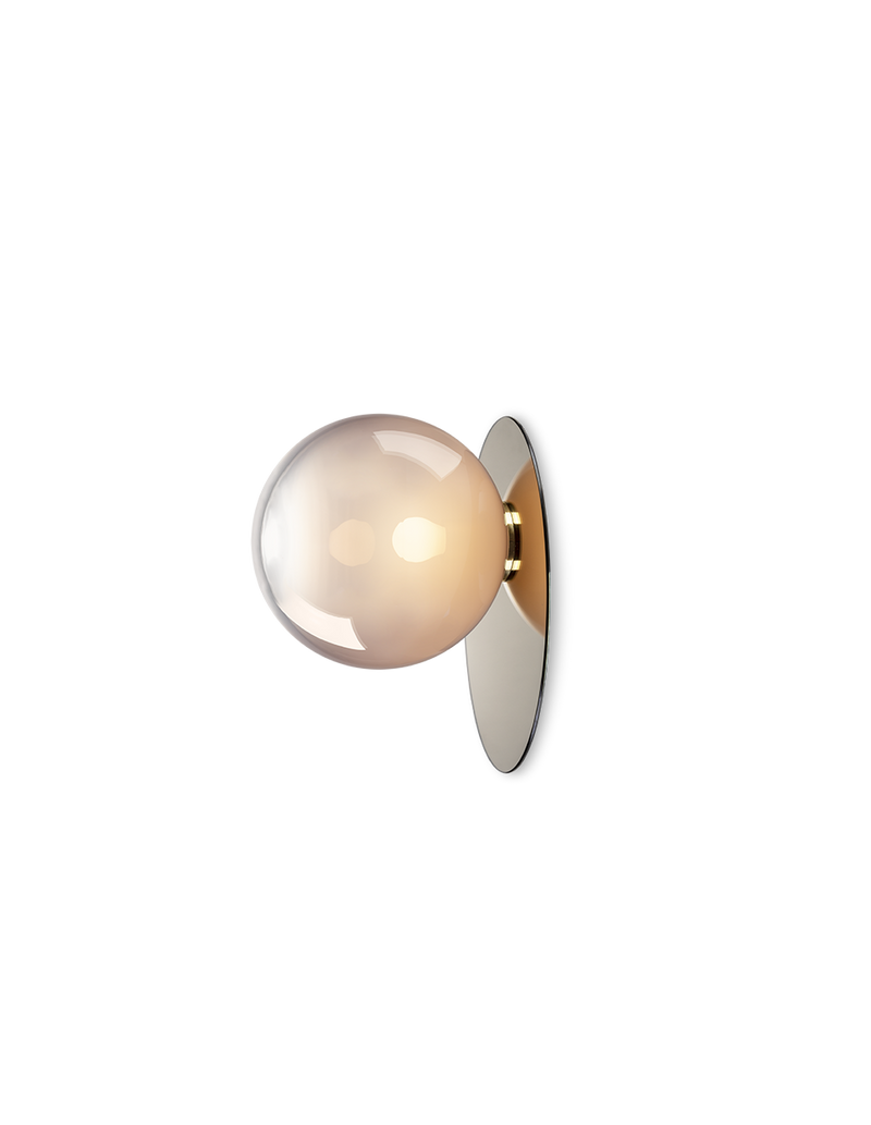 Umbra Wall / Ceiling Light
