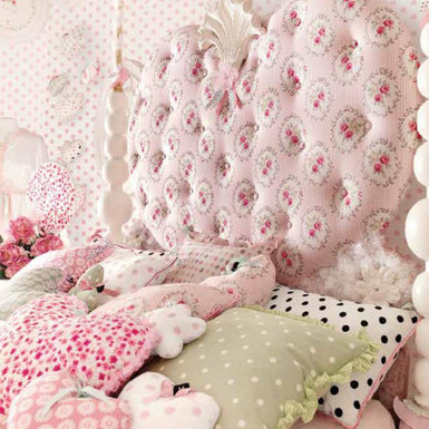 ALTAMODA ITALIAN - Kiss Furniture Collection - Matchless Style