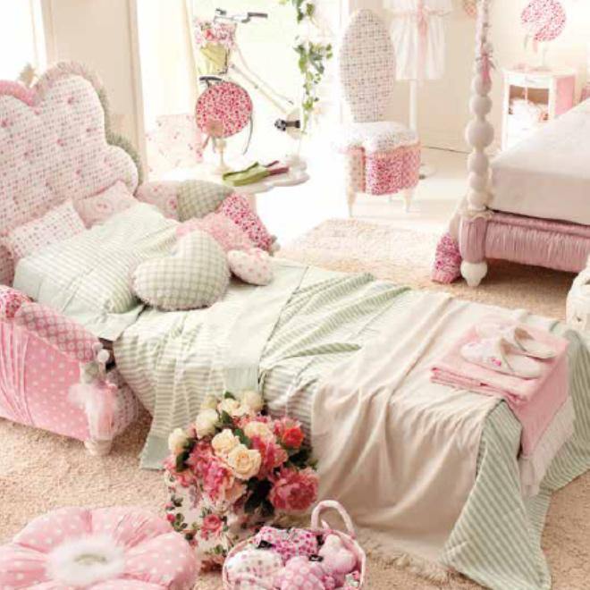 ALTAMODA ITALIAN - Kiss Furniture Collection - Matchless Style