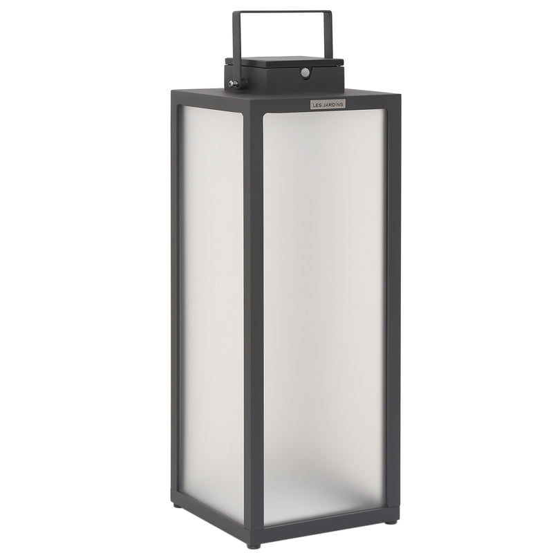 Tradition Solar Garden Light